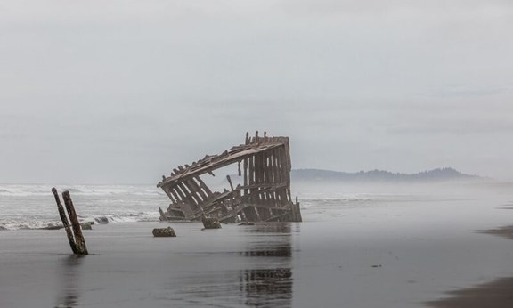 Peter Iredale Shipwreck