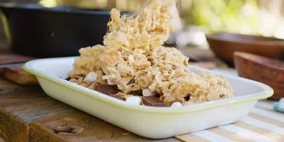 Peanut Butter S'mores Bars | Camping Dessert Recipe