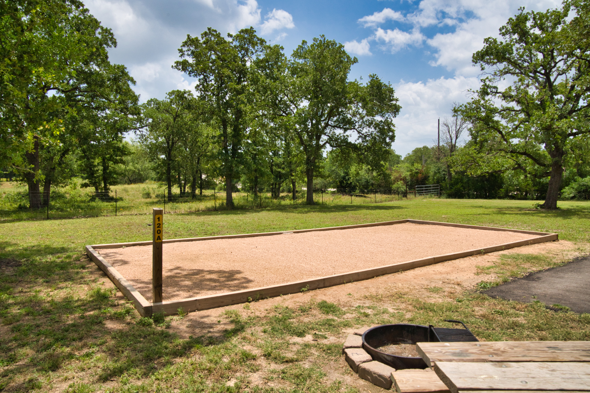 Tent Camping Sites in Austin, Texas Austin East KOA