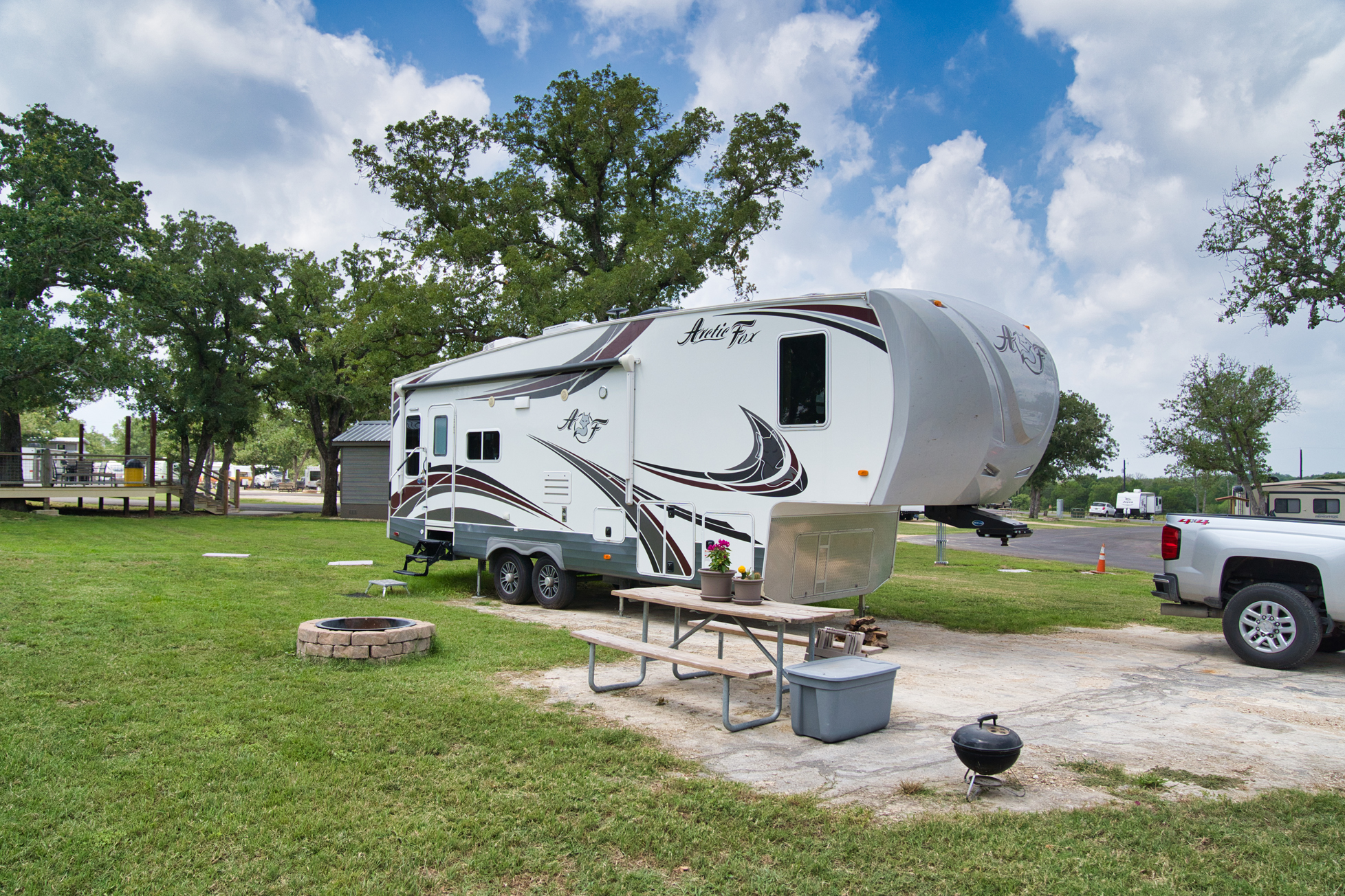 RV Camping Sites in Austin, TX Austin East KOA Holiday