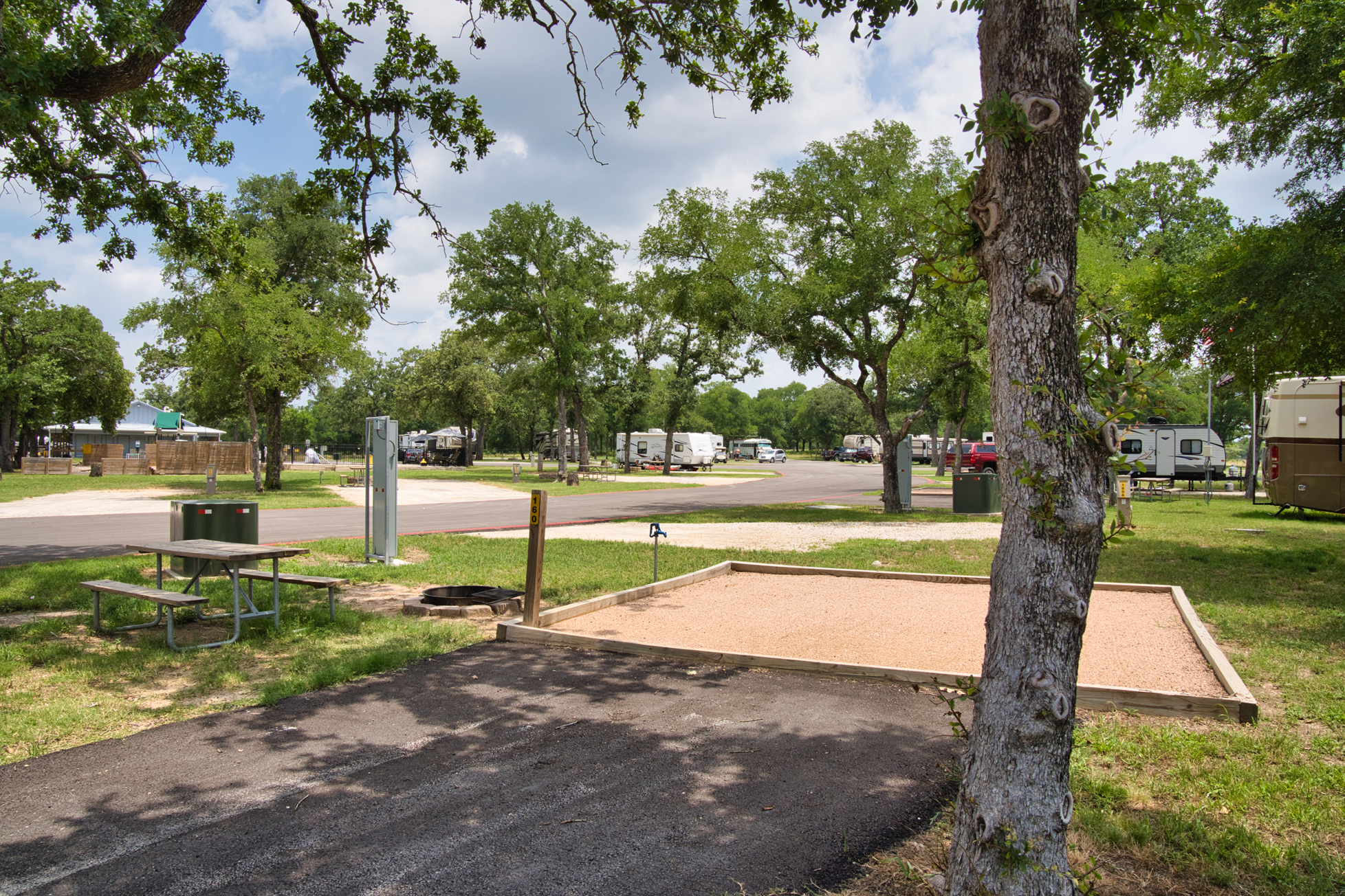 Tent Camping Sites in Austin, Texas Austin East KOA