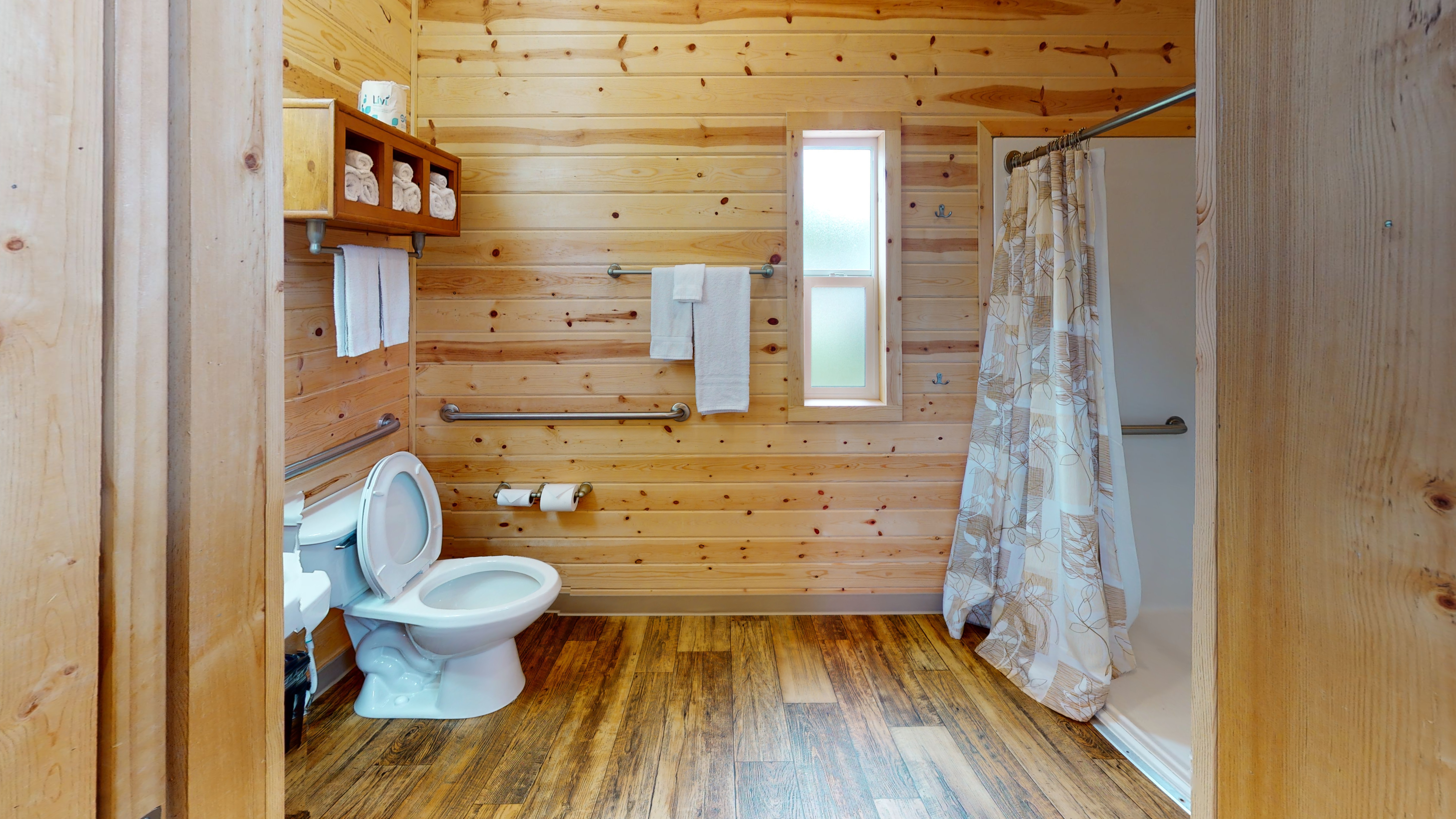 ADA Deluxe Cabin Bathroom
