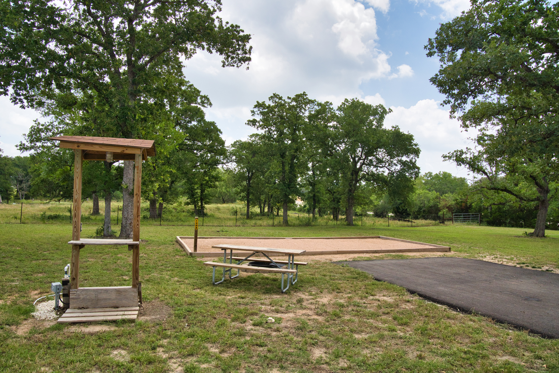 Individual Tent Site, Water & Electric, Gravel Tent Pad Pictures