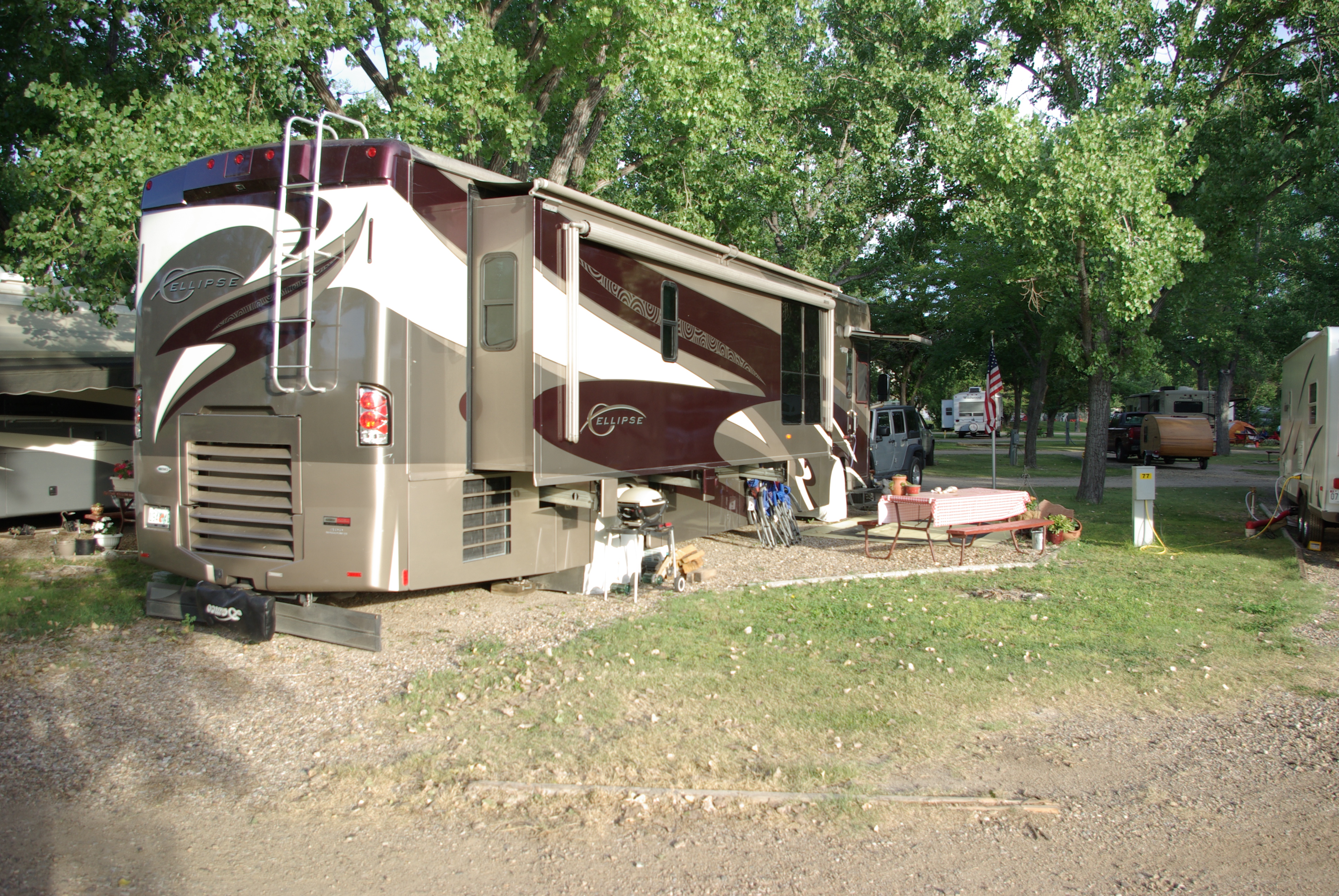 full hookup Camping South Dakota
