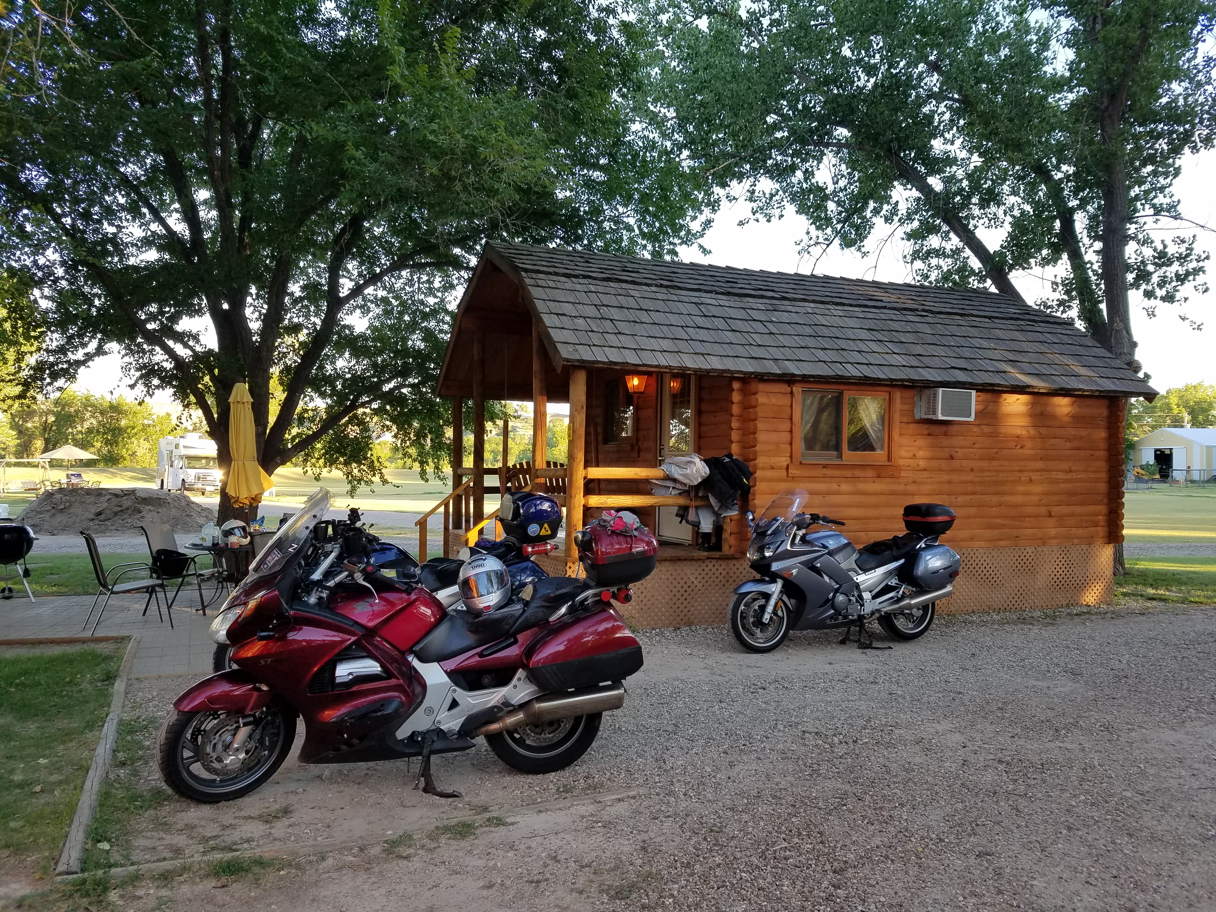 Interior, South Dakota Lodging Badlands / White River KOA Holiday