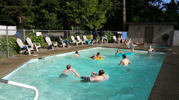 Large Hot Tub and Heated Pool