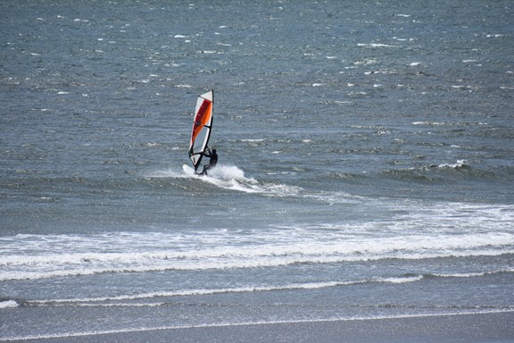 Wind surfing at Floras Lake