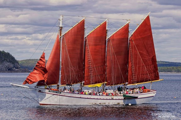 Downeast Windjammer Cruises