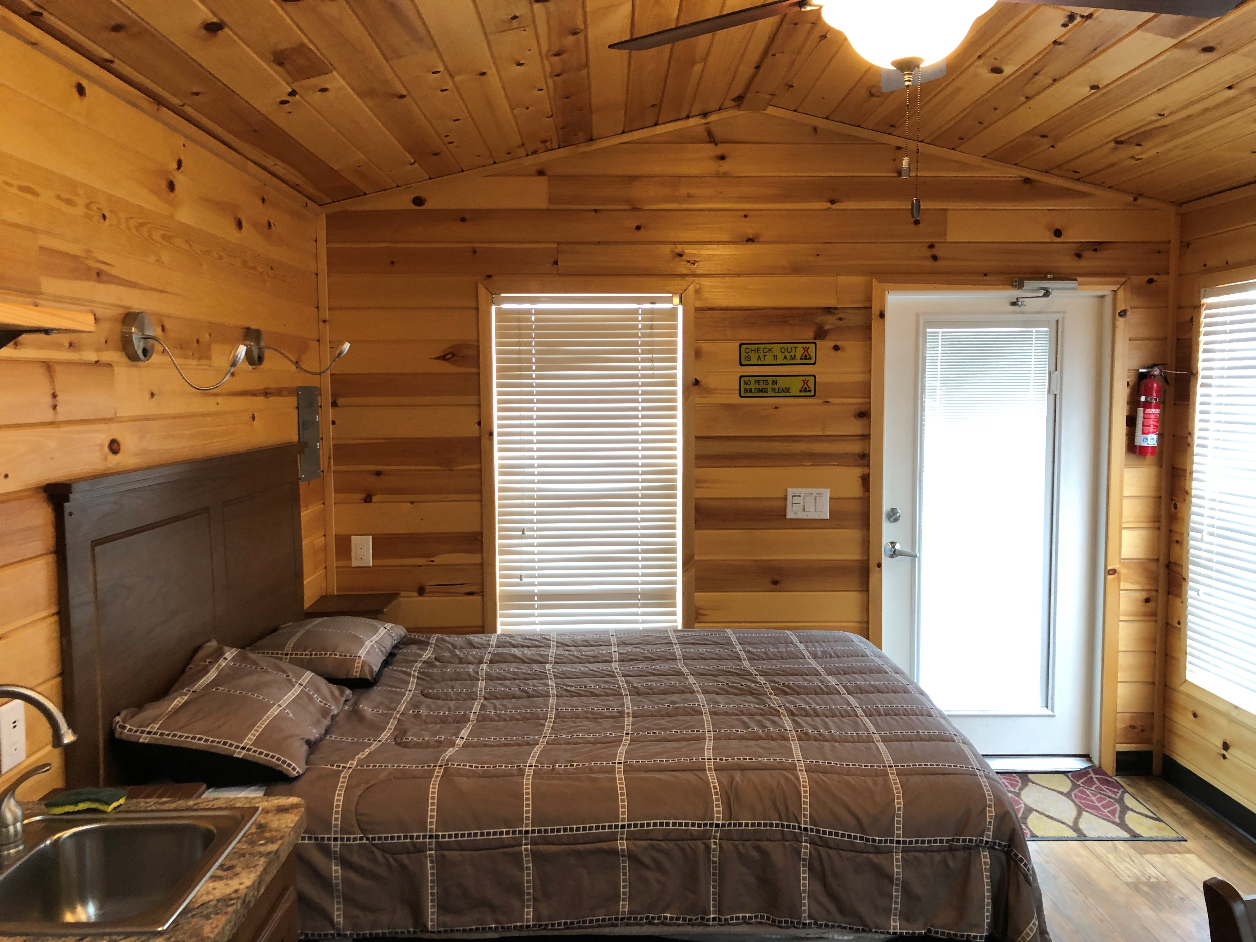 Yermo, California Lodging Barstow / Calico KOA Holiday