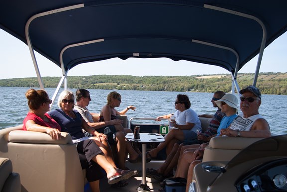 Pontoon cruise