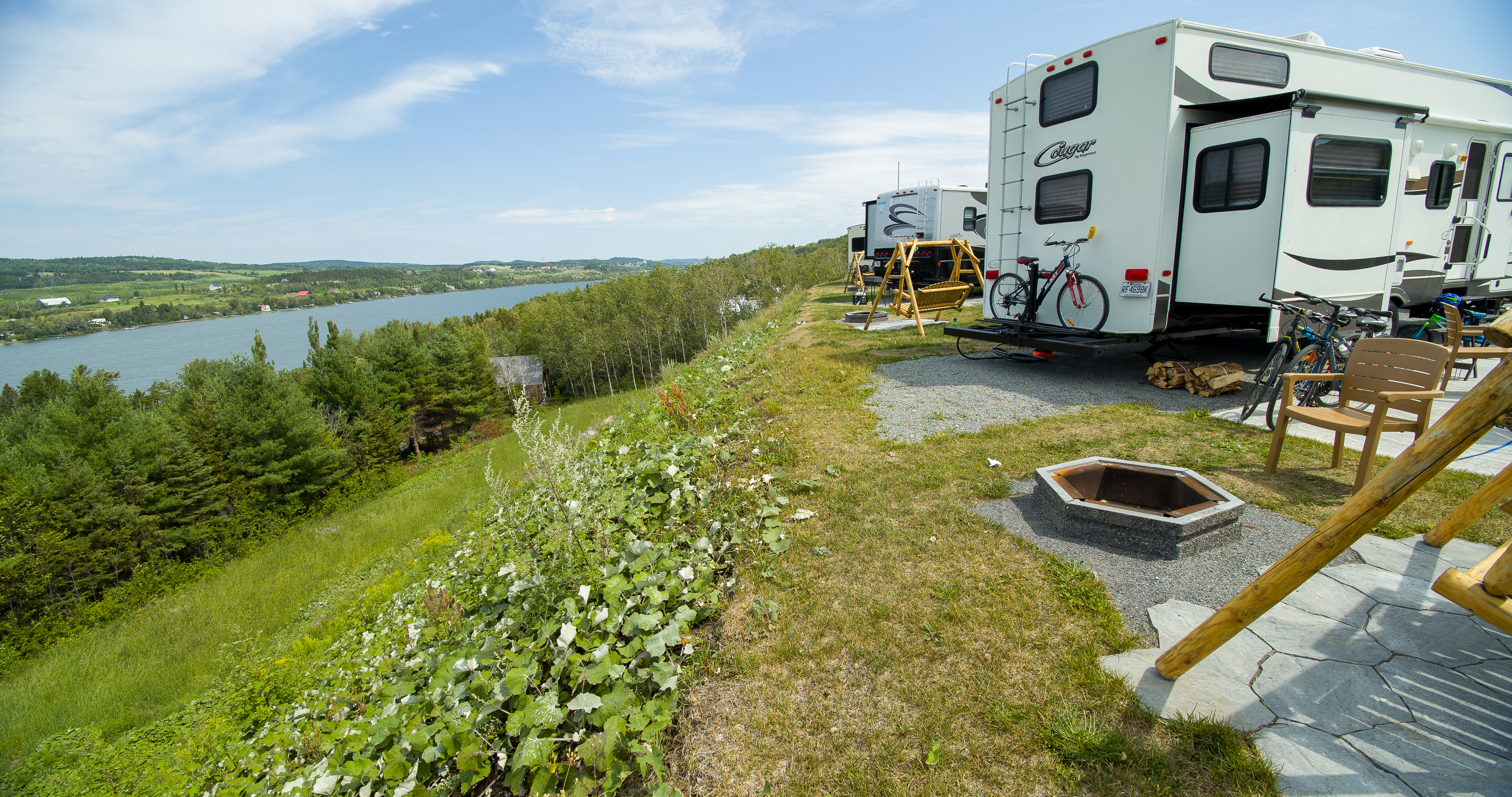 Back In, 50/30/20 Amps, Full Hookups, KOA Patio ® Pictures Bas Saint