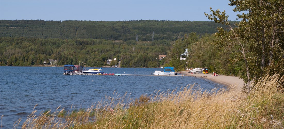 View from tent sites no services - vue des sites de tente sans services