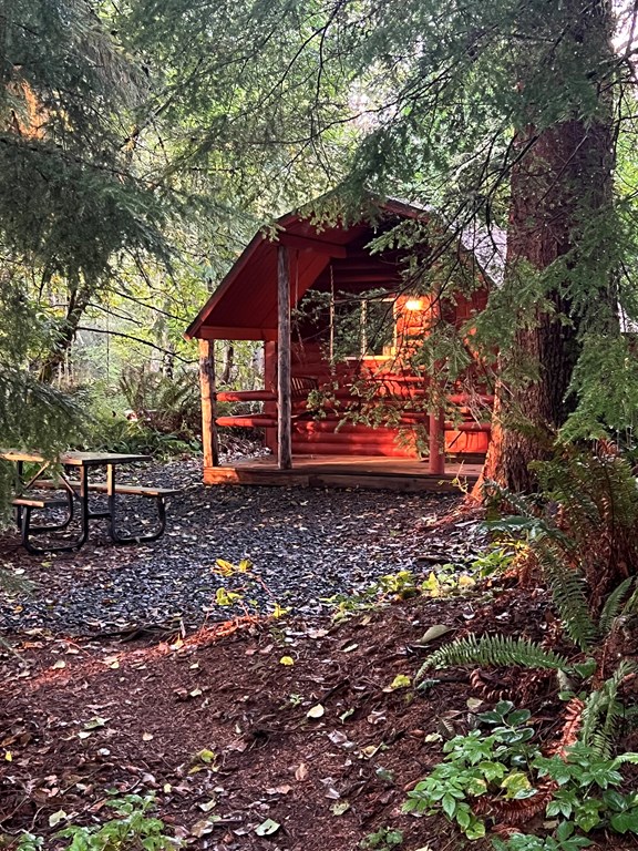 Welcome to the Bay Center / Willapa Bay KOA Holiday