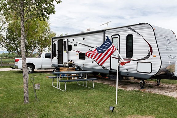 Pull-Thru RV Buddy Site