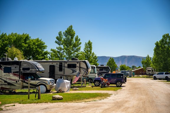 Plan a trip to Cottonwood Heights, Utah