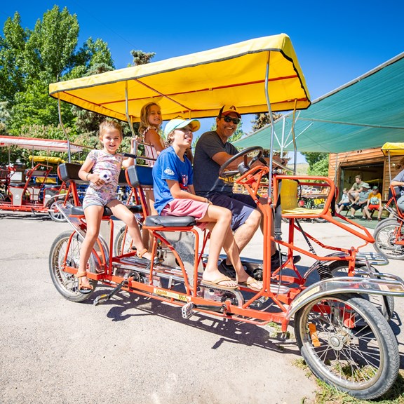 Plan a trip to Hooper, Utah