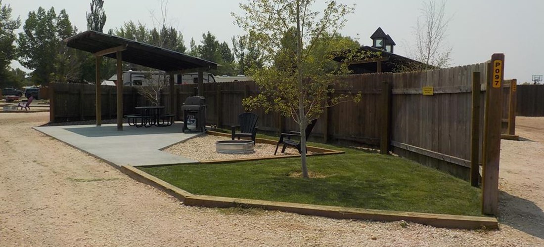 RV site with patio and Pergola