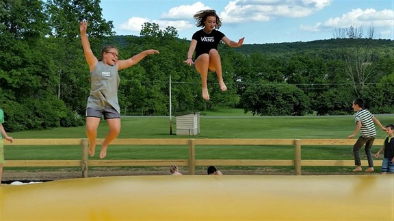 Jumping Pillow