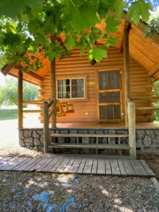 Weekday Cabin Special 10% Off