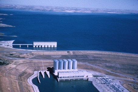 Garrison Dam & Lake Sakakawea