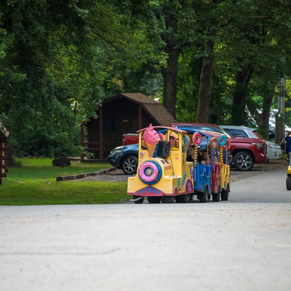 Plan a trip to Hopkinton, Rhode Island
