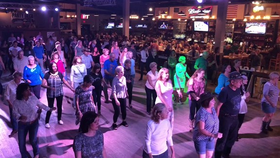 White Buffalo Saloon (Linedancing)