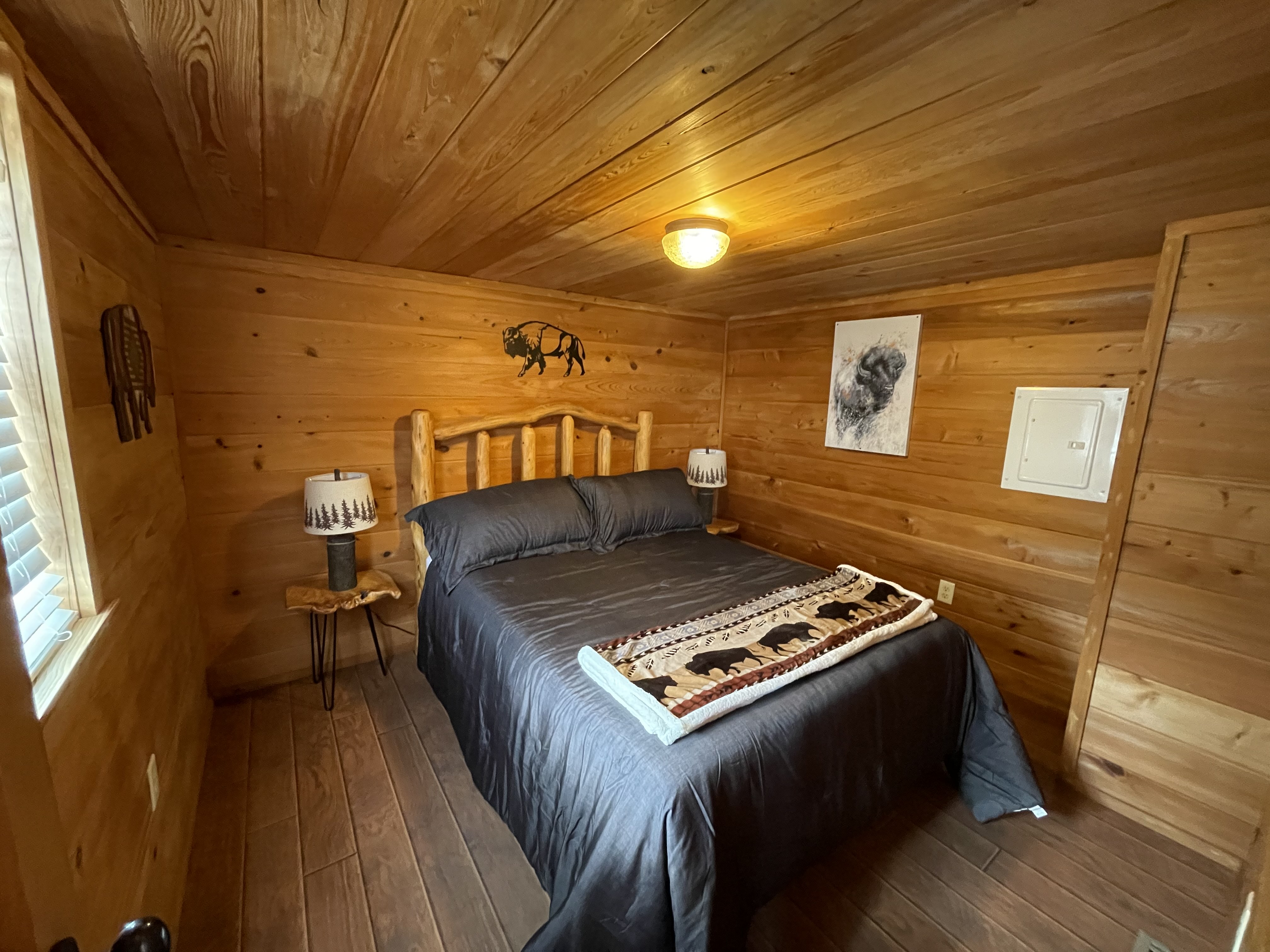 Deluxe Cabin Bedroom