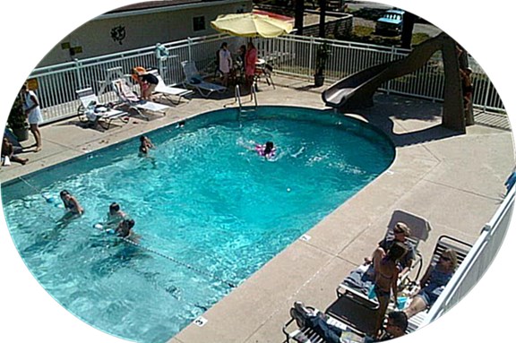Pool w/ Slide