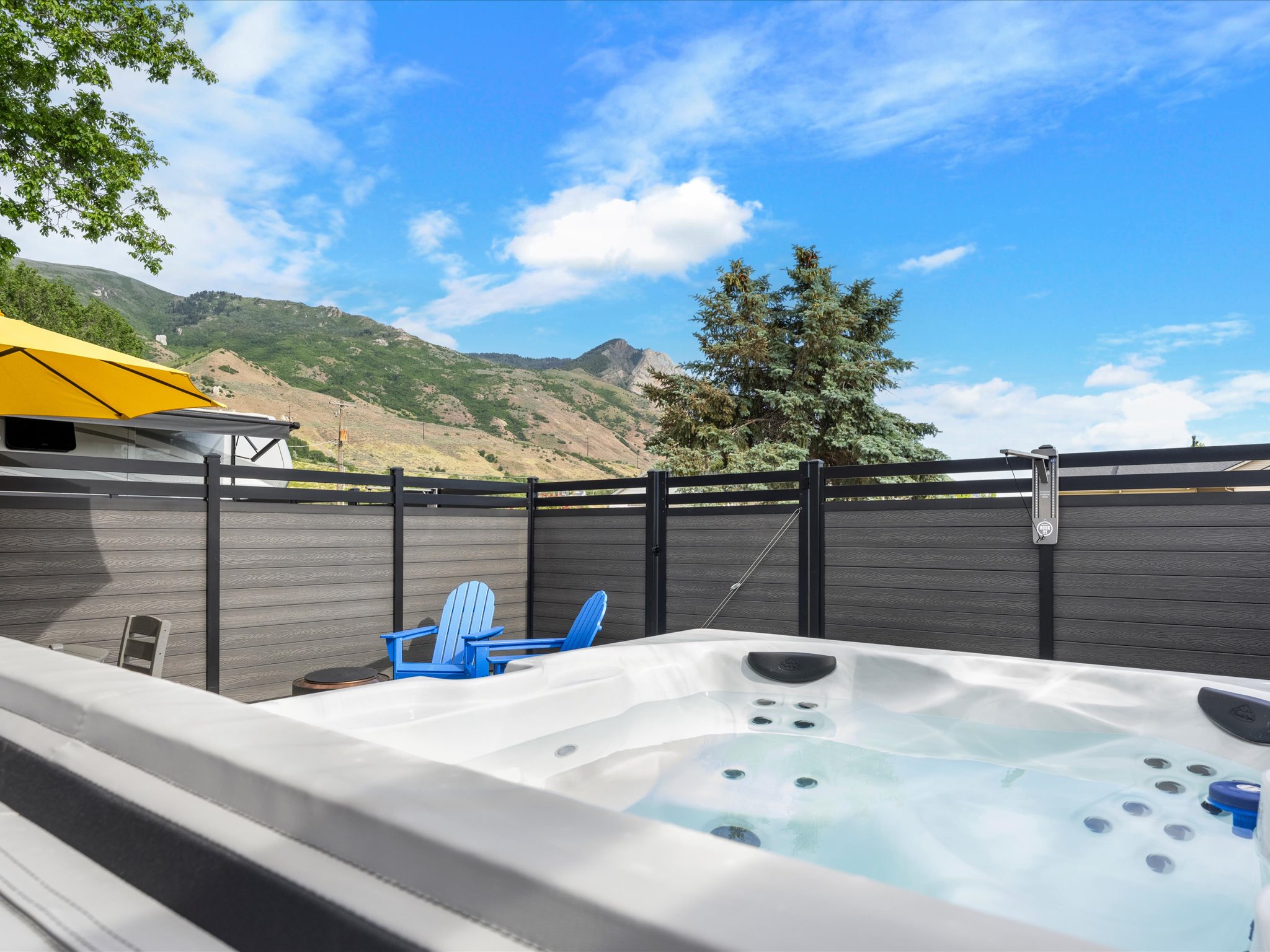 Luxury Cabin- Hot Tub & View