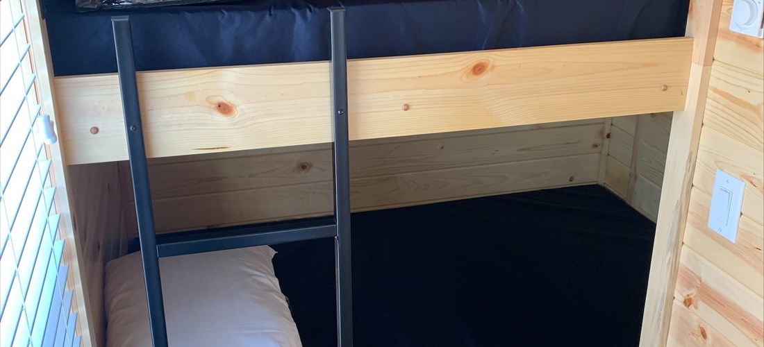 Deluxe Cabin (KL2)- Full Size Bunk Bed