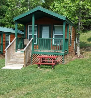 Deluxe Cabins with Bathrooms