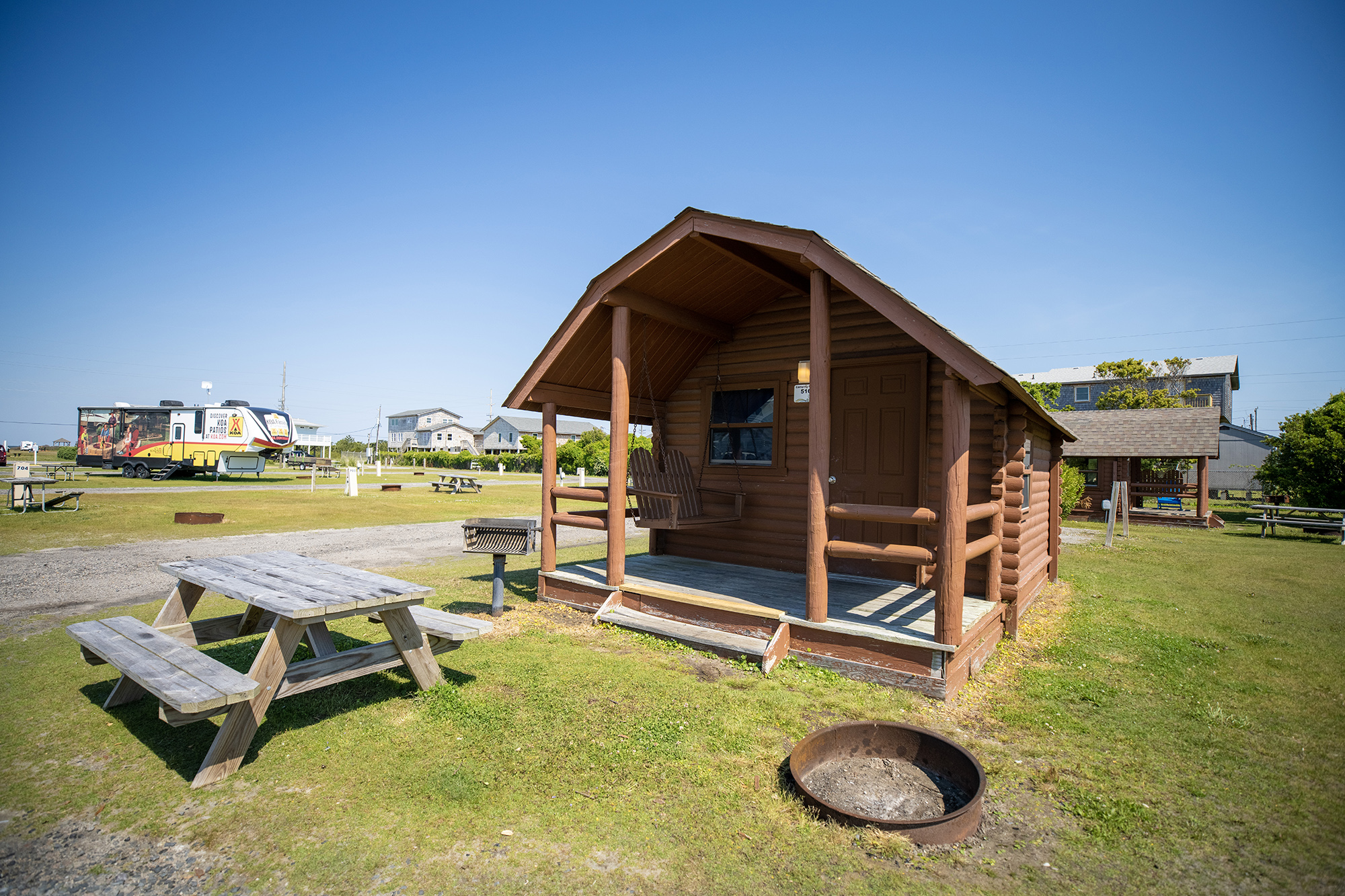 Camping Cabin 516