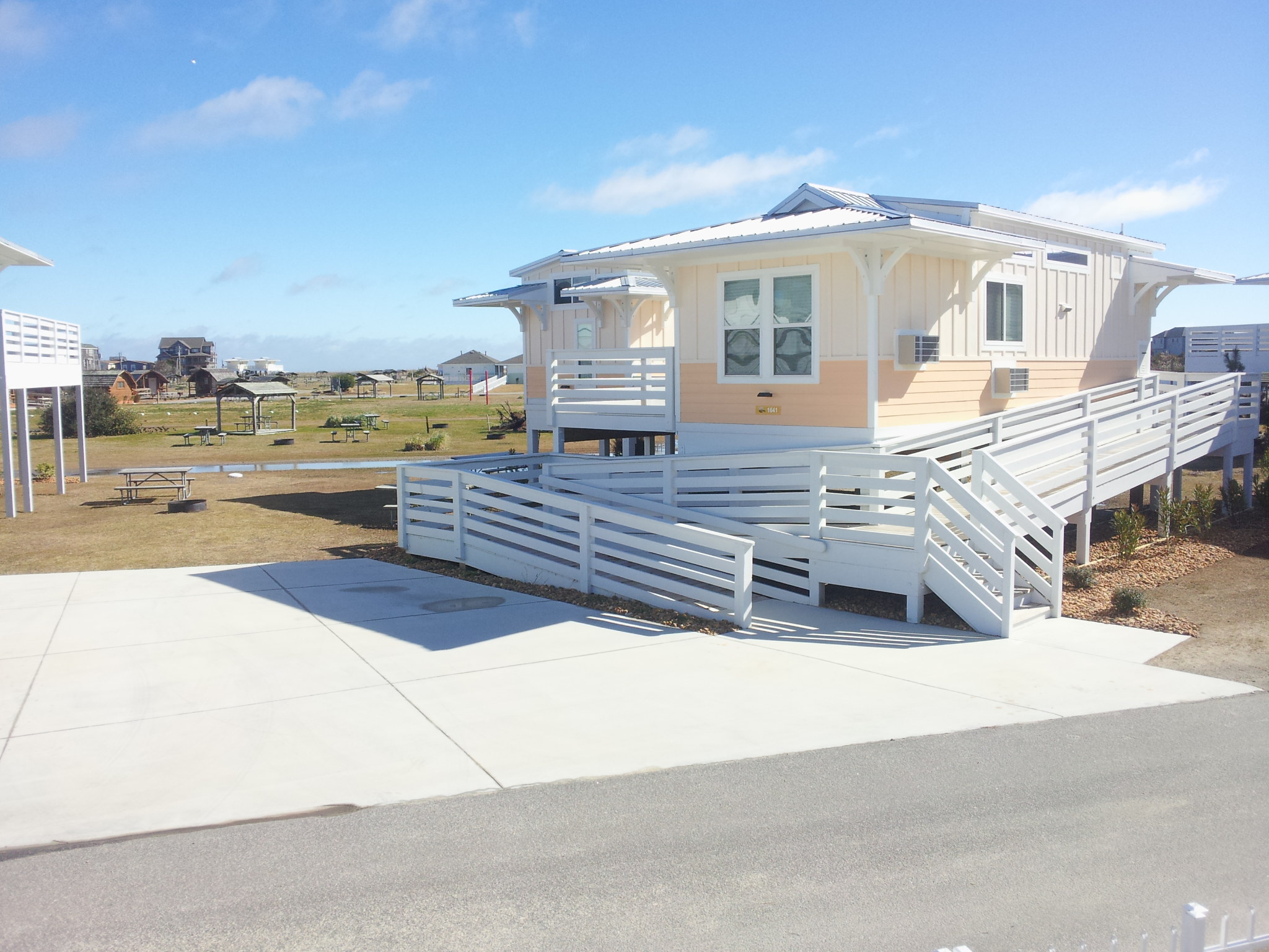 Deluxe Cabin Near Office