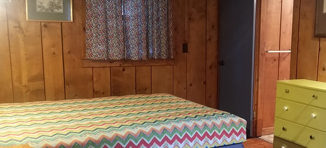 Cozy studio w/ a Queen bed