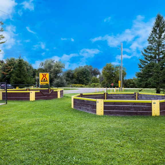 GaGa Ball Pits