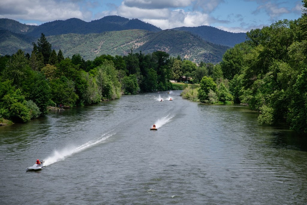 Stay in Style at Cave Junction KOA During Boatnik 2024