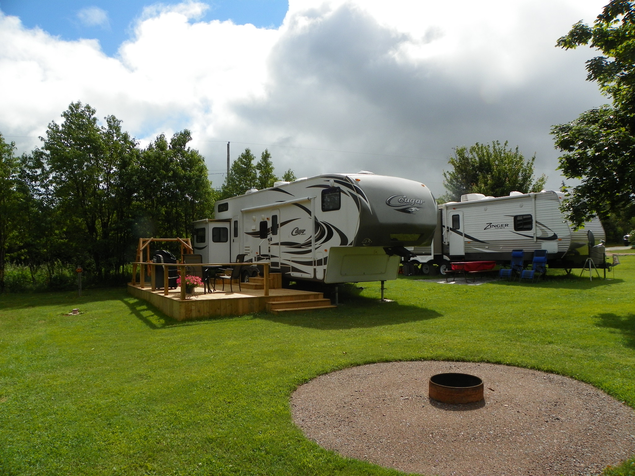 RV Rental (Full Bath & Half Bath), KOA Patio ® Pictures Cavendish KOA