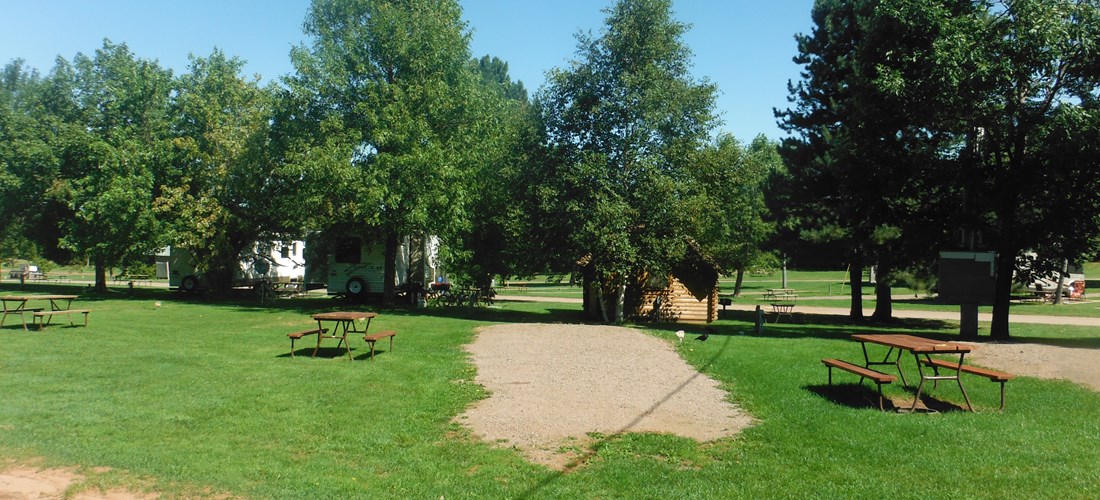 Full service back in sites. Some have gravel pad, some do not. For specifics please call.