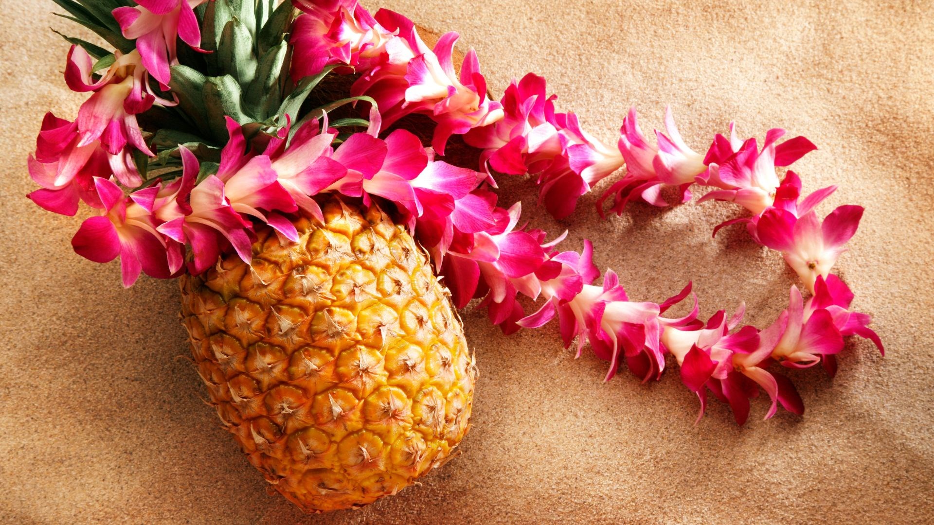 Hawaiian Party Weekend Photo