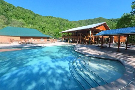 Cherokee / Great Smokies KOA Holiday