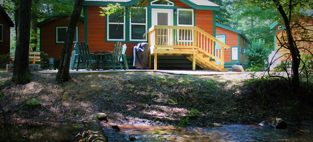 Deluxe cabin on the creek