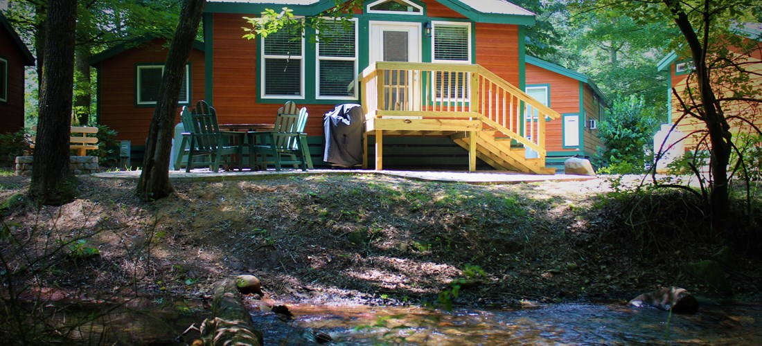 Deluxe Cabin (Full Bath with Shower), Patio 4 person, Studio Pictures