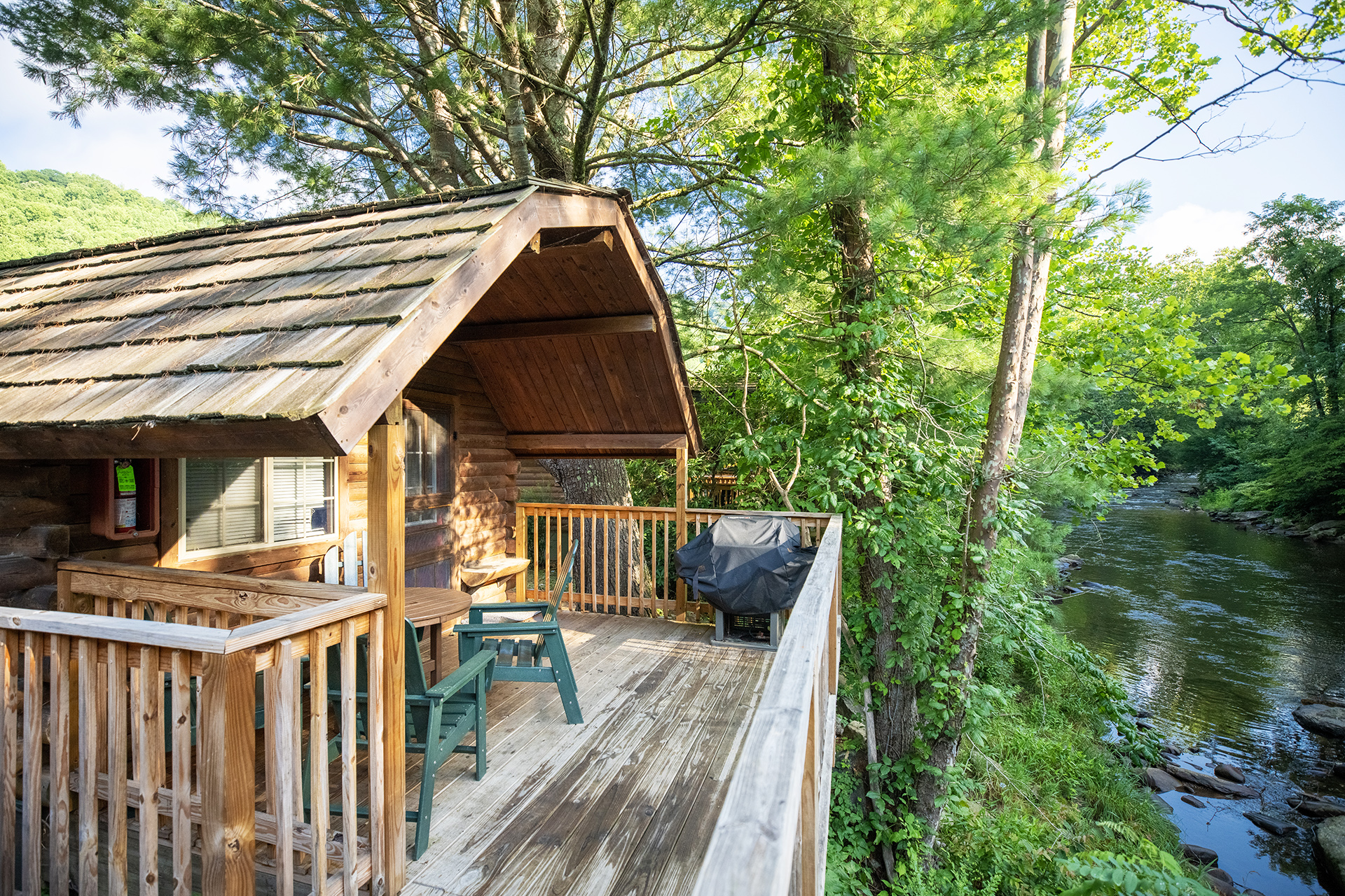 PetFriendly Cabins for Rent in Cherokee, NC and Great Smokies KOA