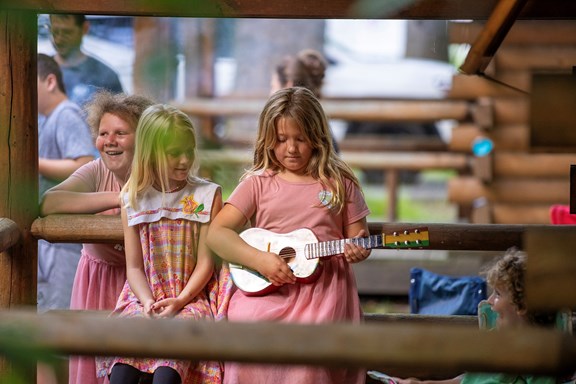 Plan a trip to Eagleton Village, Tennessee