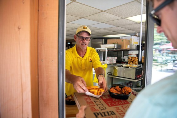 Plan a trip to Hunter, Tennessee