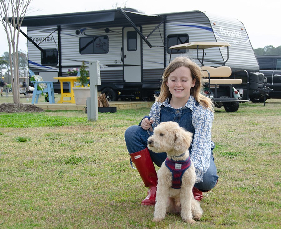 Tips for Camping With Your Pup