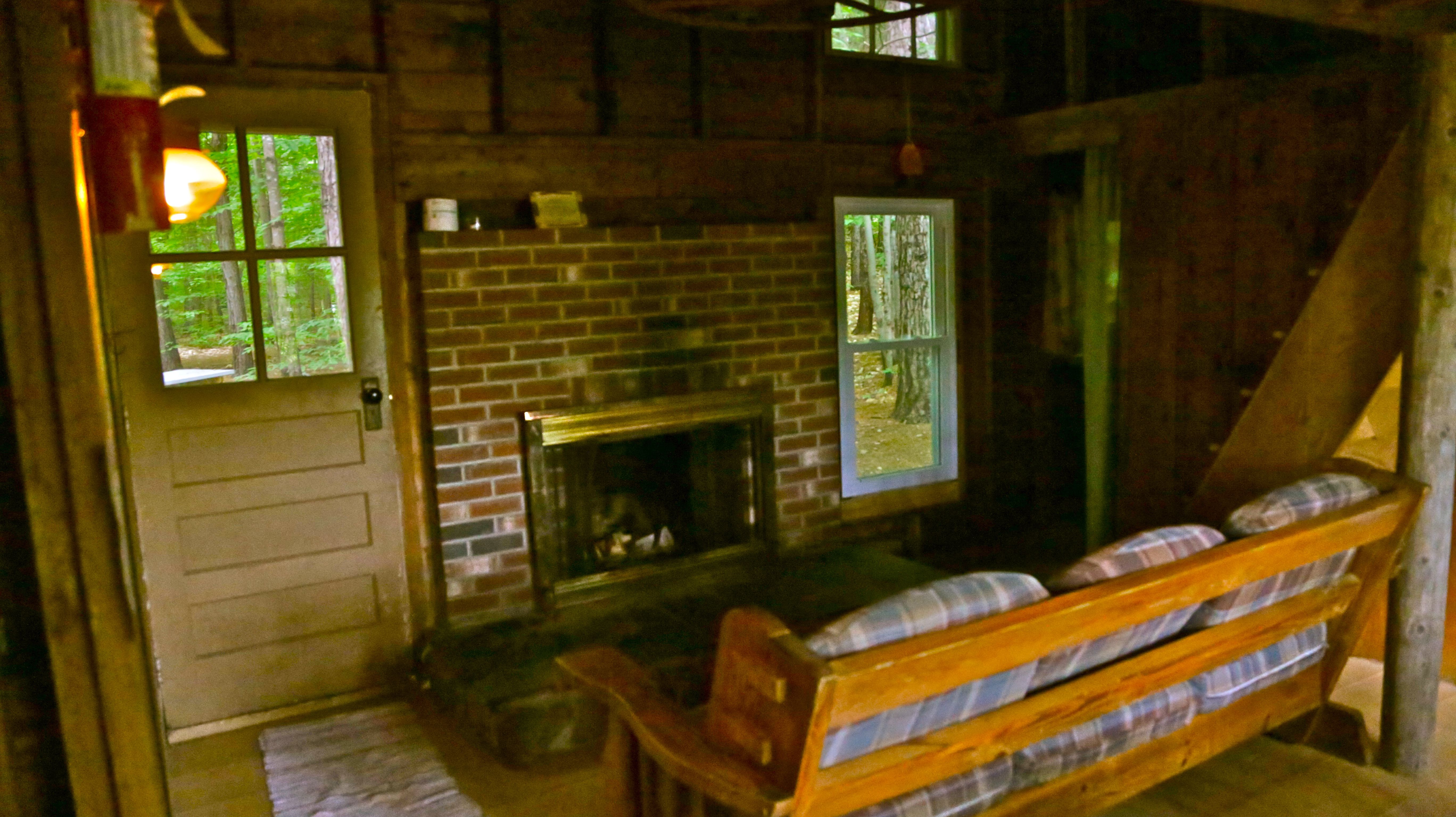 Kamaki - Rustic Cabin