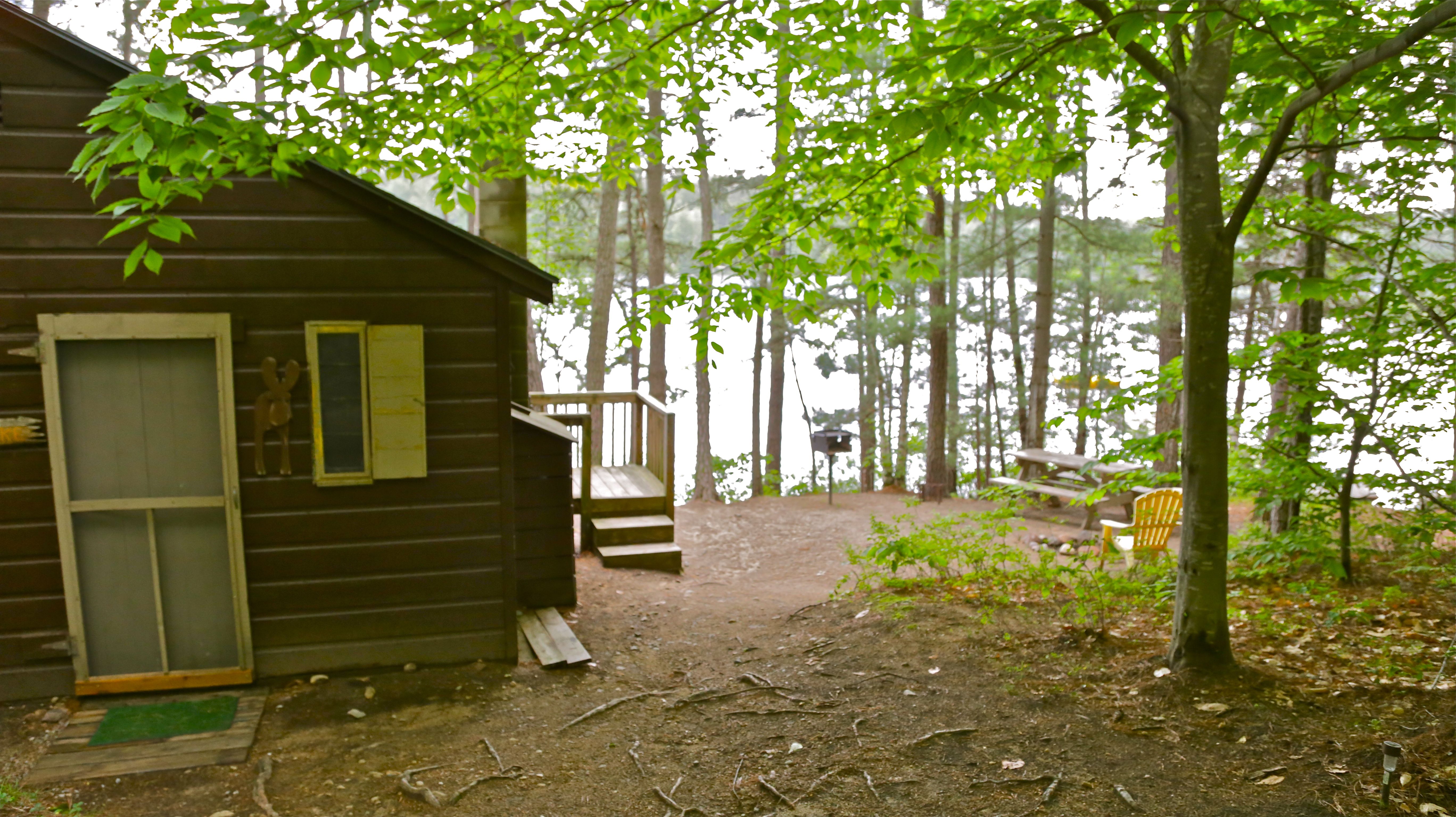 Talaki Rustic Cabin