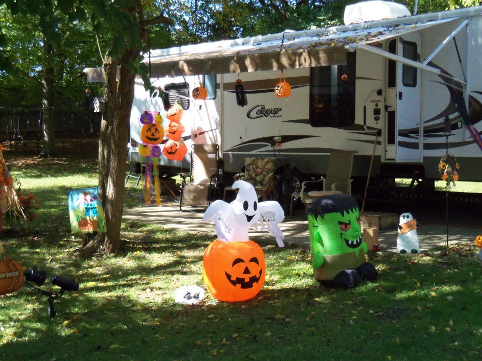 Halloween Weekends Photo