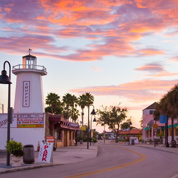 Plan a trip to Frostproof, Florida